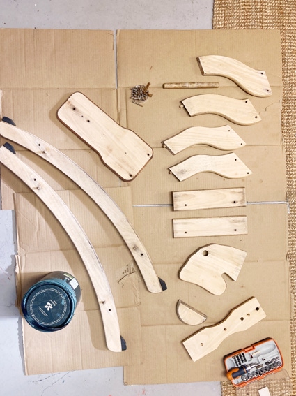 Photo du cheval à bascule démonté